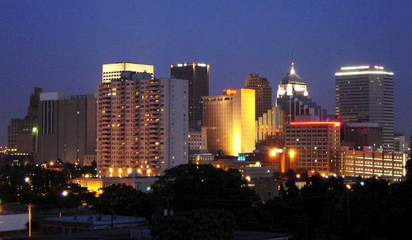 picture of Oklahoma City skyline at night